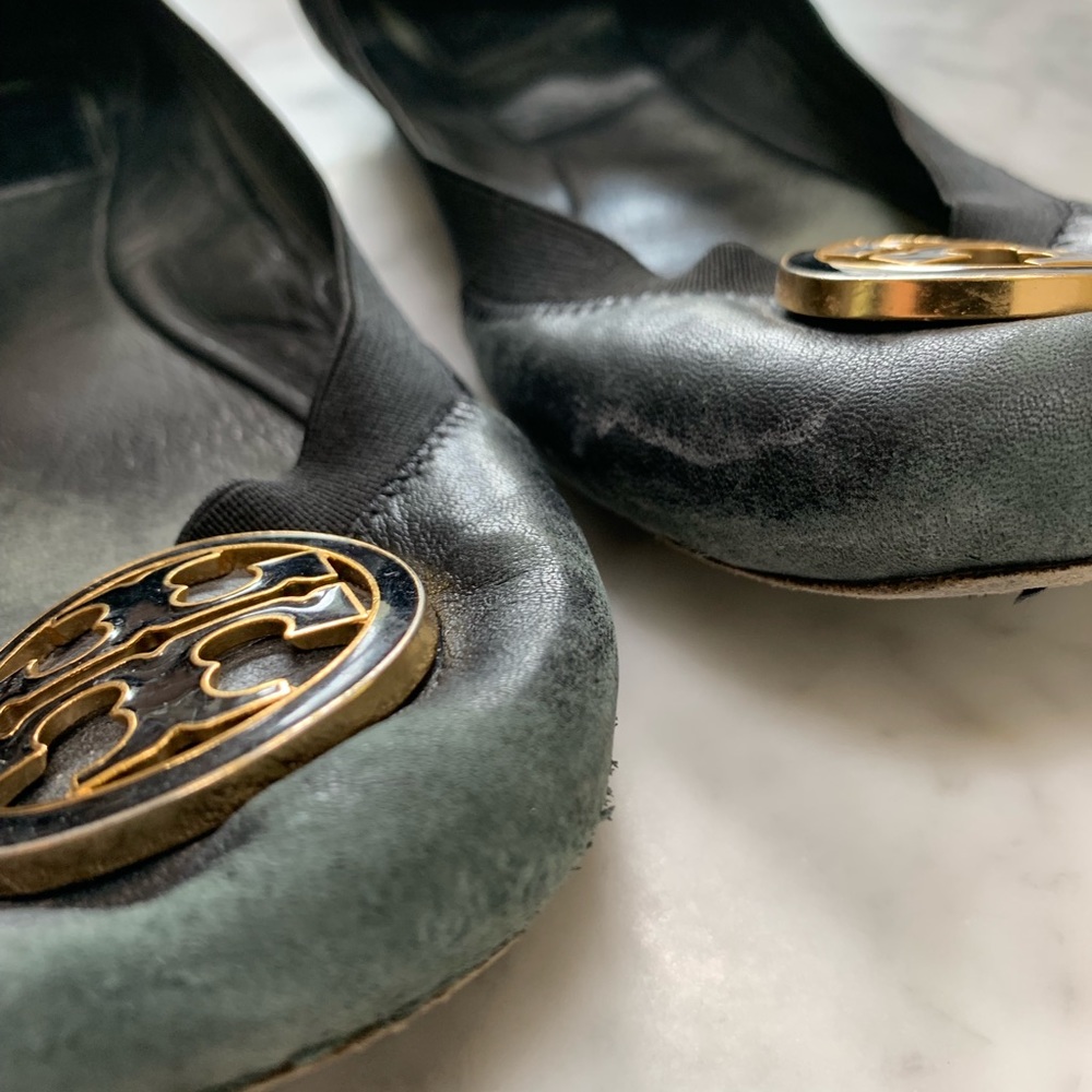 Early Issue Tory Burch Flats - Picture 2 of 7